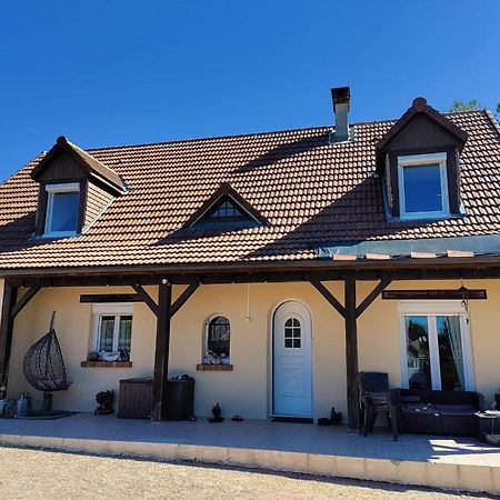Colette Alain Maxime Bed and Breakfast Lapalisse Eksteriør billede